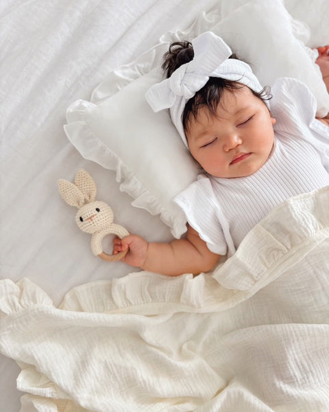 ORGANIC COTTON RUFFLE SWADDLES
