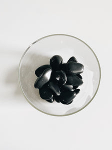 BLACK OBSIDIAN TUMBLE STONES