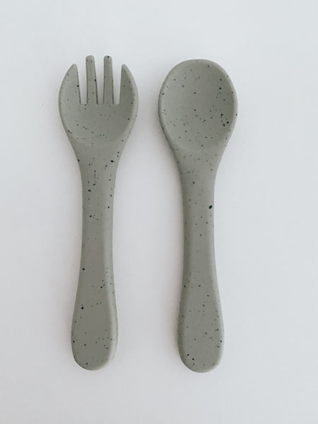 SILICONE CUTLERY SET SPECKLED RANGE