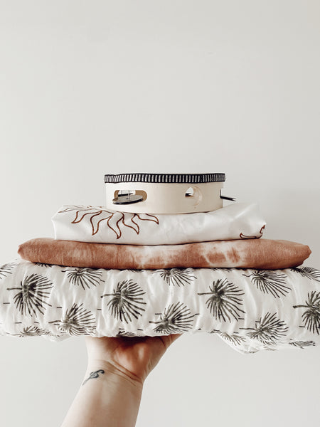 SUN FITTED COT SHEET